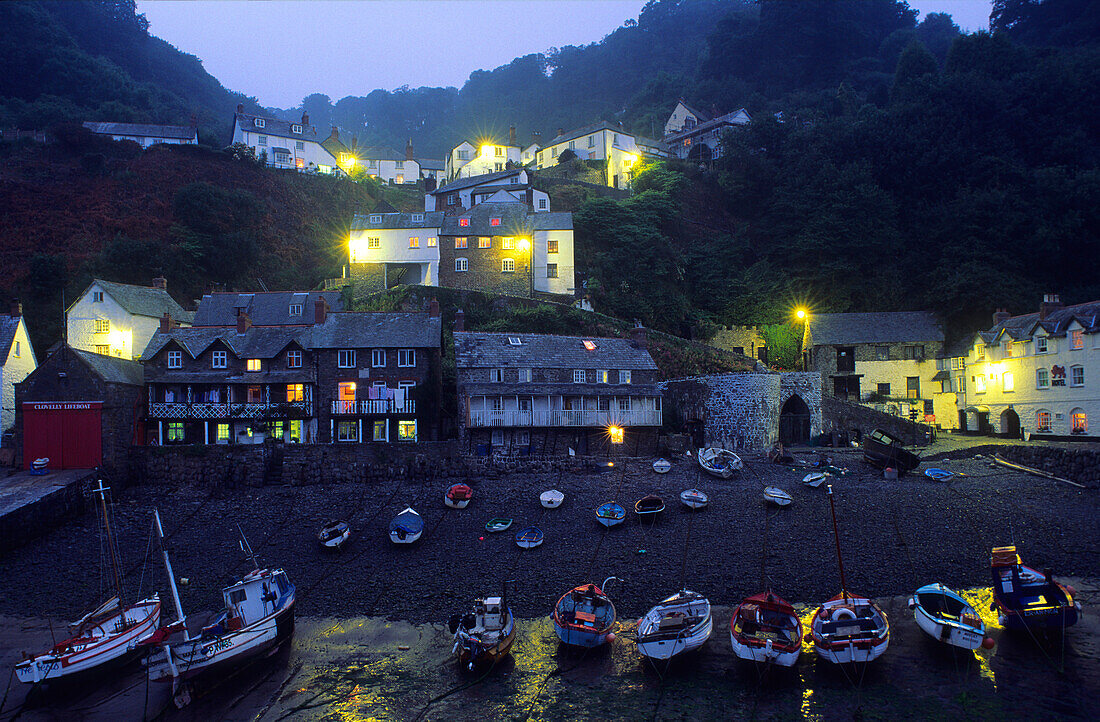 Europa, Grossbritannien, England, Devon, Hafen von Clovely