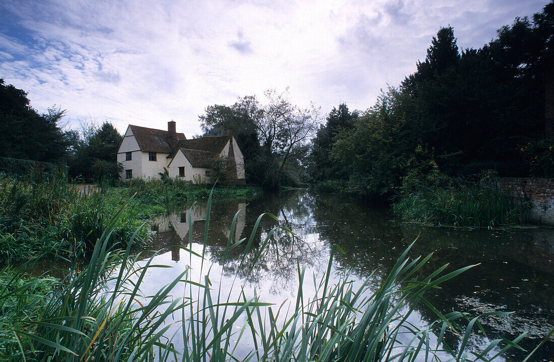 Europe, England, Essex, East Bergholt, Willy Lott's Cottage, Constable Country