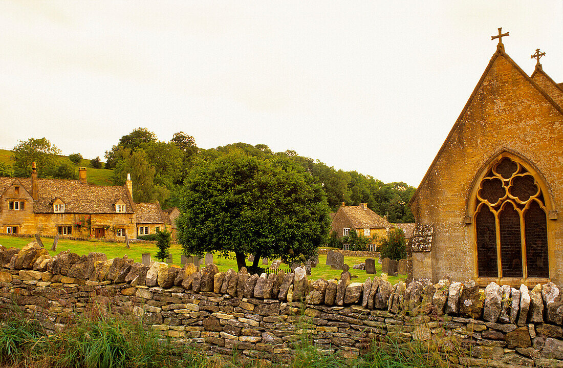 Europa, England, Gloucestershire, Cotswolds, Snowshill, St. Barnabas Kirche