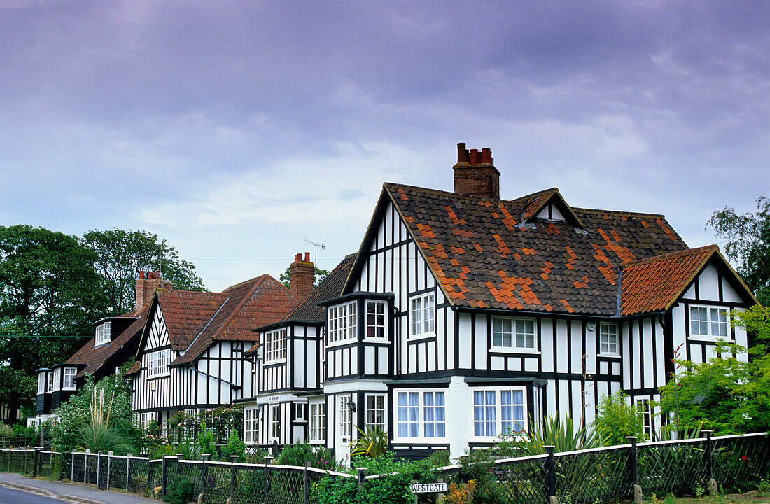 Europa, England, Suffolk, The Winlands, Thorpeness, Cottages.