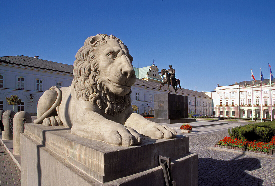 Poland, Warsaw, Namiestnikowski Palace, The former palace rebuild in the Neo-Classical style, Now residence of President, Monument of Prince Jozef Poniatowski born 1763, Protected constitution of May 3th