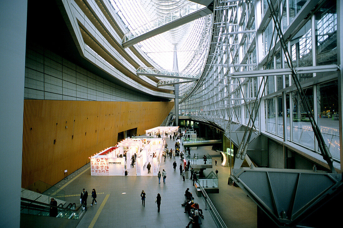 Tokyo International Forum, interior. Marunouchi. Tokyo. Japan