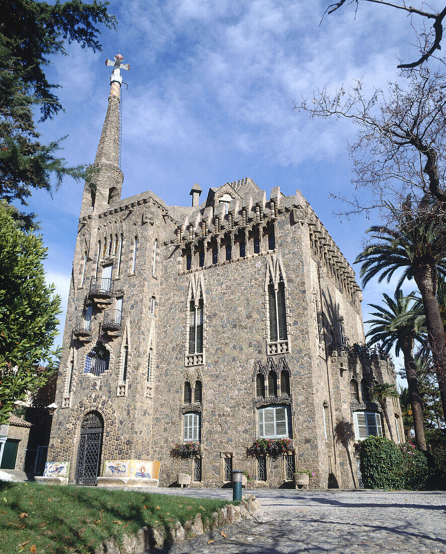 Bellesguard House, by Gaudi. Barcelona. Spain (1900-1902)