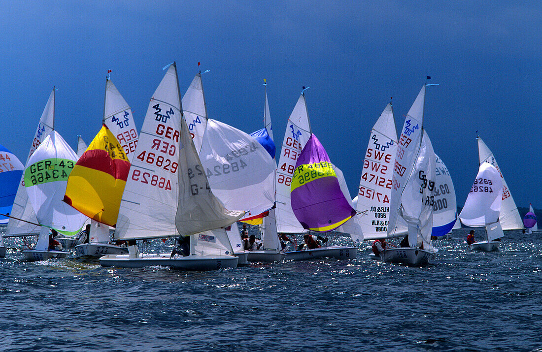 Segelboote auf dem Meer, Kieler Woche, Kiel, Schleswig-Holstein, Deutschland, Europa