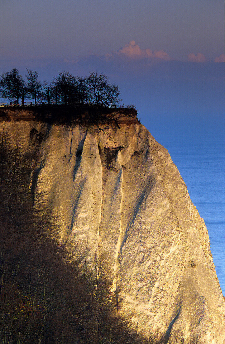 Europe, Germany, Mecklenburg-Western Pommerania, isle of Rügen, chalk cliffs at Jasmund National Park, view from the Victoria-view towards the Königsstuhl