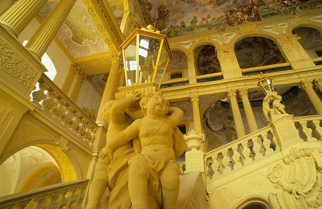 Europe, Germany, Bavaria, Pommersfelden, Schloss Weissenstein, staircase with sculptures