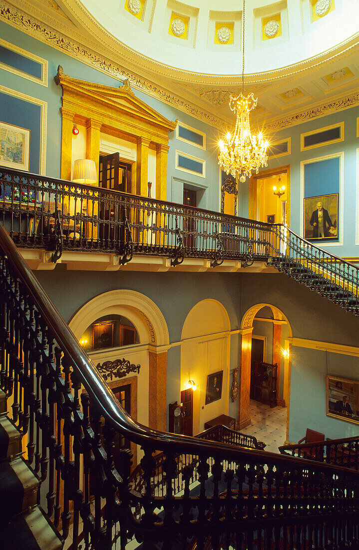 Europe, Great Britain, England, London, interior view of the Carlton Club