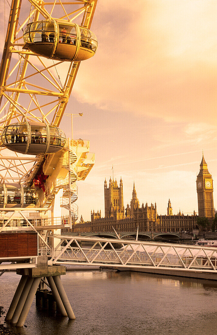 Europa, Grossbritannien, England, London, London Eye mit Blick auf die Themse, Big Ben und die Houses of Parliament