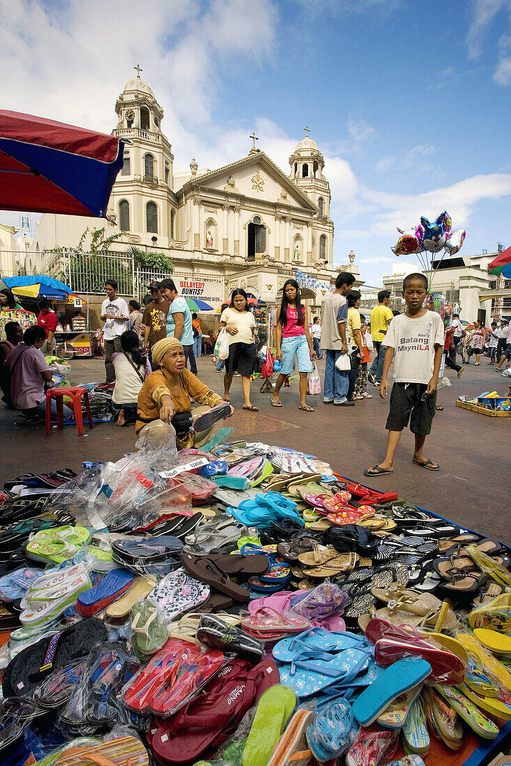 Nov. 2007. Philippines. Manila City. Downtown Manila. Carriedo District. Quiapo Market at Quiapo Church