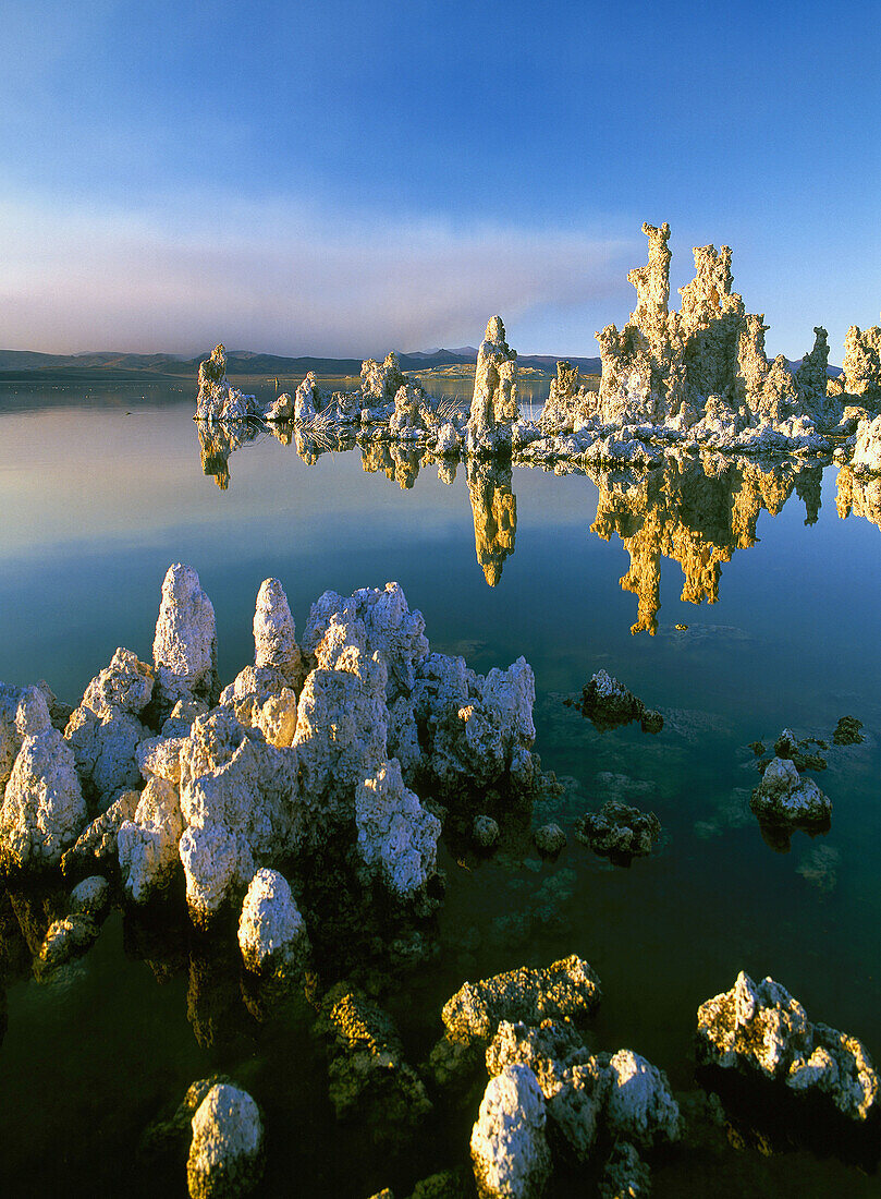 Tufa' towers geological formations along the South shore of Mono Lake. California, USA (2007)