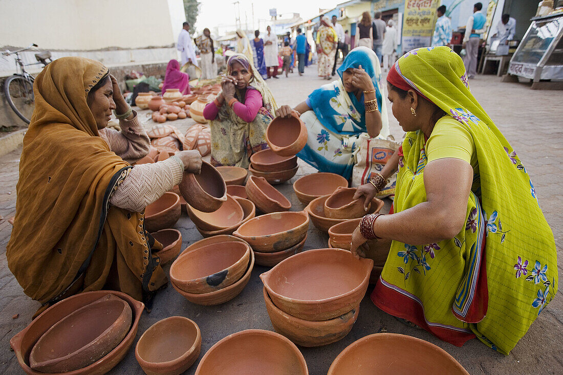 India, Madhya Pradesh, Orcha City, Local Market