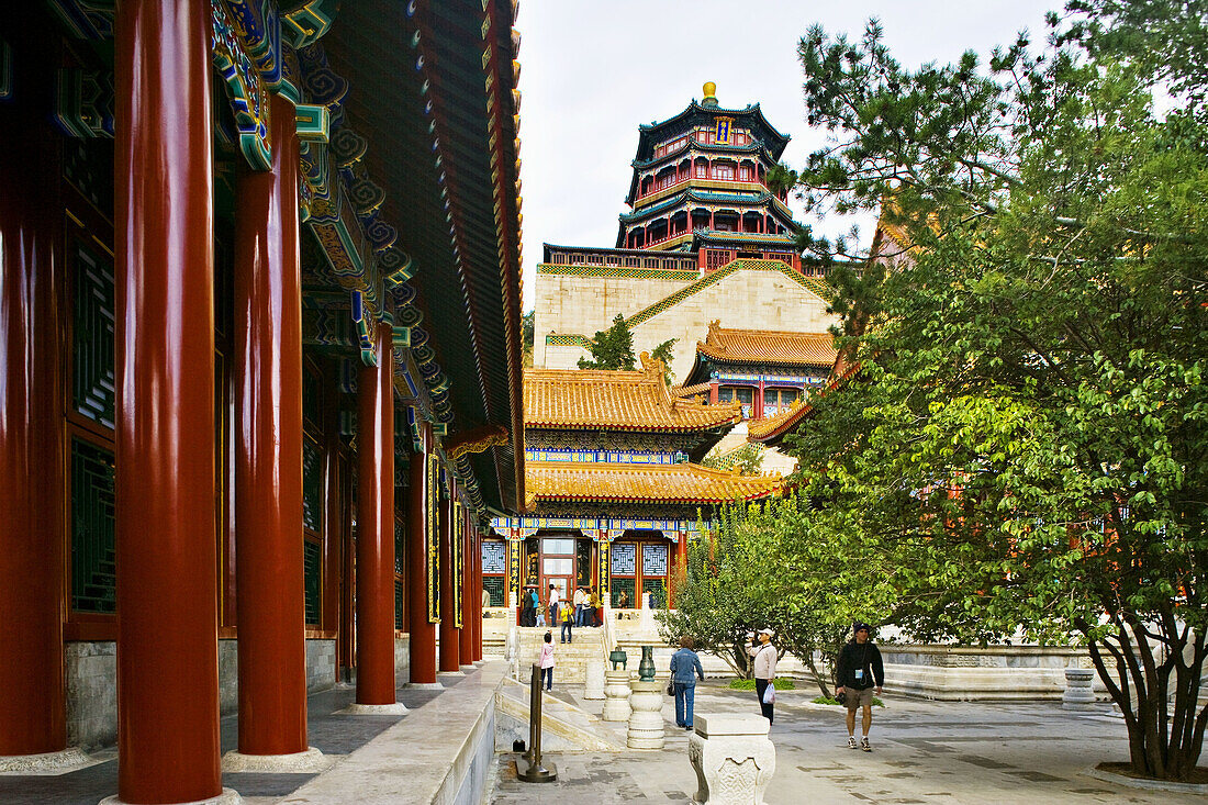 Summer Palace. Longevity Hill, the Cloud Dispelling Hall and the Tower of the Fragrance of the Buddha. Beijing. China.