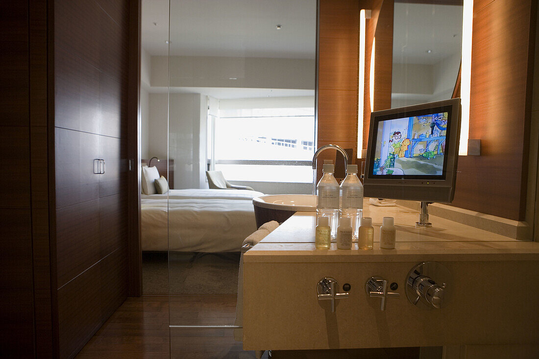 Grand Hyatt luxury Hotel in Roppongi  Tokyo  Japan