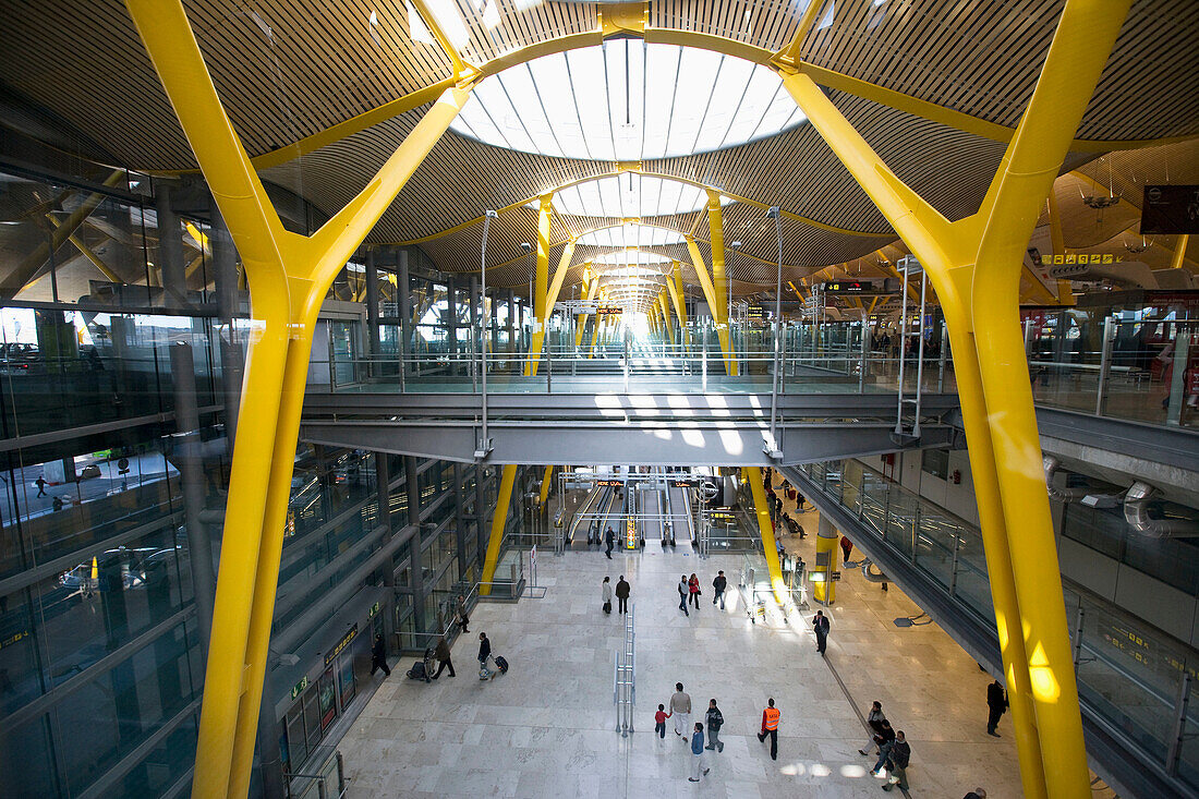 Neues T4-Terminal auf dem internationalen Flughafen Madrid Barajas, Spanien