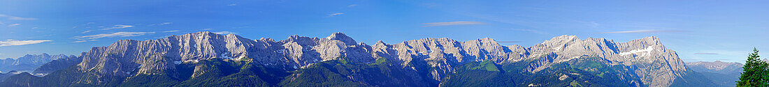 panorama of Wetterstein range with Alpspitze and Zugspitze from Wank, Wetterstein range, Bavarian range, Upper Bavaria, Bavaria, Germany