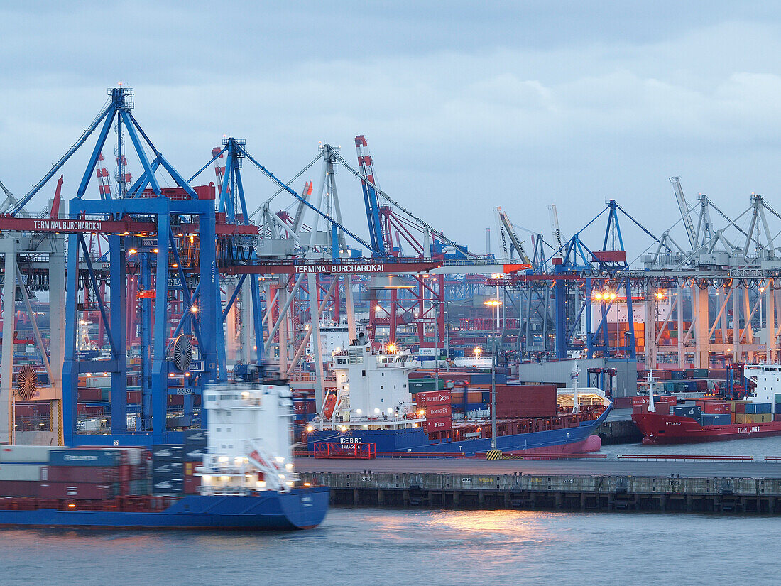 Container Terminal im Hamburger Hafen, Burchardkai in Waltershof, Hamburg, Deutschland