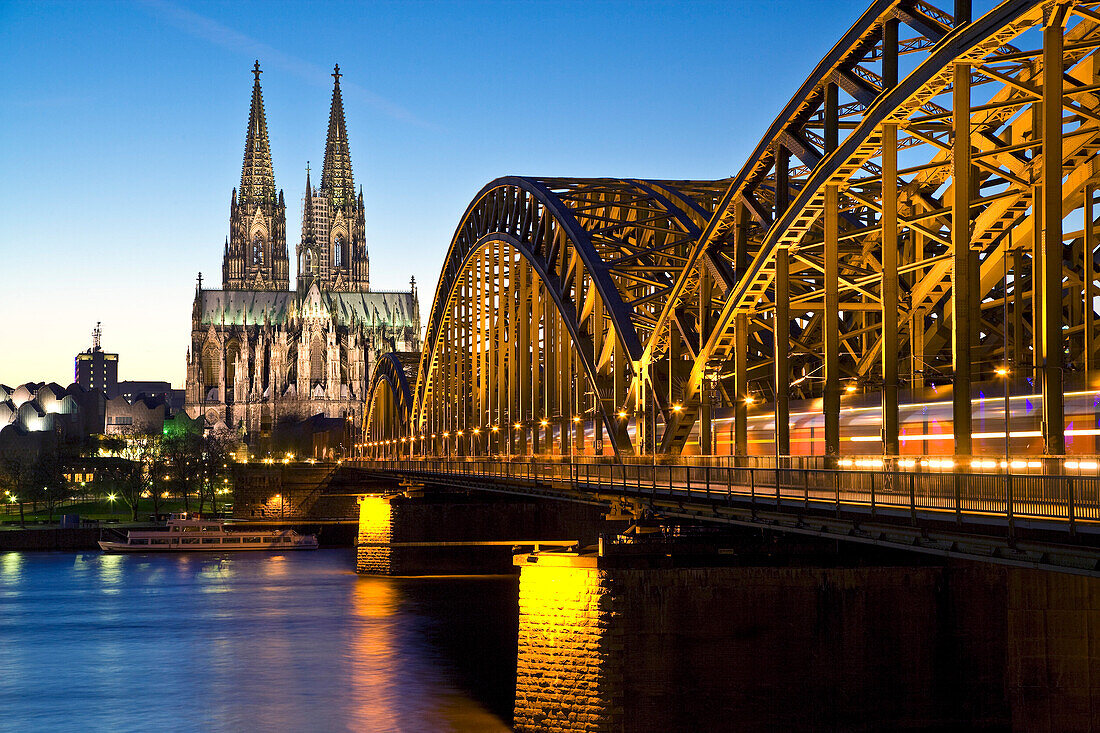 Cologne Cahedral, Hohenzollern Bridge, Cologne, North Rhine-Westphalia, Germany, Europe