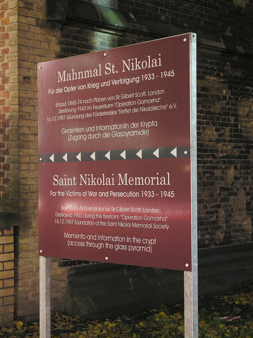 Ruine der Sankt Nikolai Kirche, Hansestadt Hamburg, Deutschland