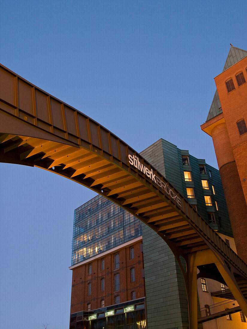 Brücke zum Stilwerk, Hansestadt Hamburg, Deutschland