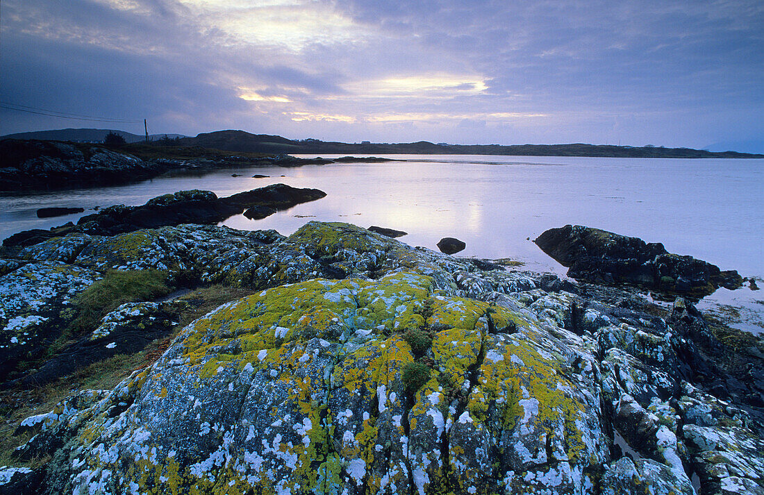 Coastal landscape near Glinsk, Connemara, Co. Galway, Ireland, Europa
