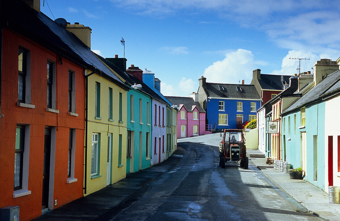Painted houses in Eyeries, Beara peninsula, Co. Cork, Ireland, Europe