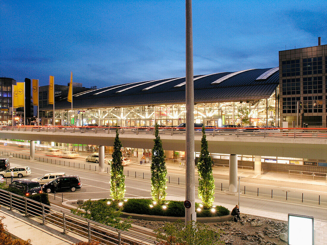 Terminal am Flughafen, Hansestadt Hamburg, Deutschland