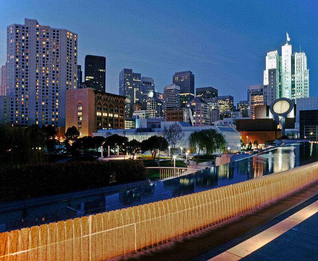 San Franciso Downtown, Museum der modernen Kunst vom schweizer Architekten Mario Botta