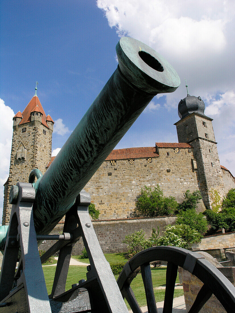 Kanone auf der Veste Coburg, Franken, Bayern, Deutschland