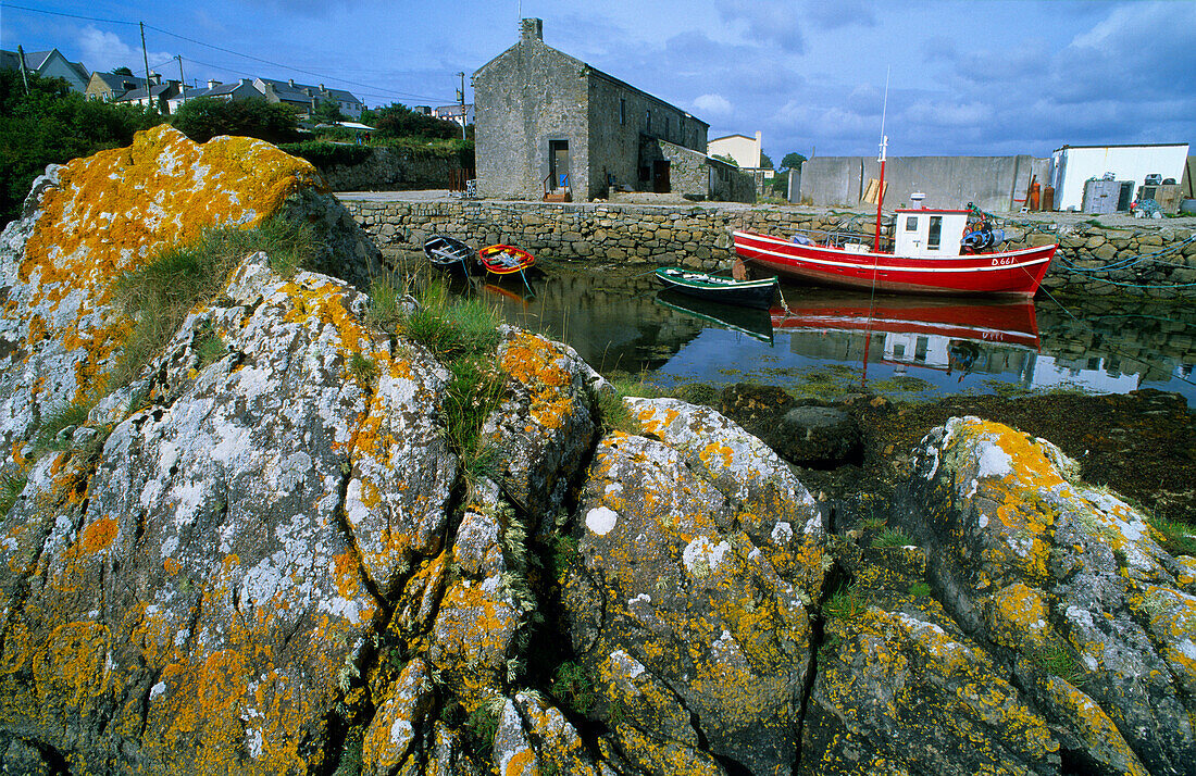 Europa, Großbritannien, Irland, County Galway, Connemara, Boote in Roundstone