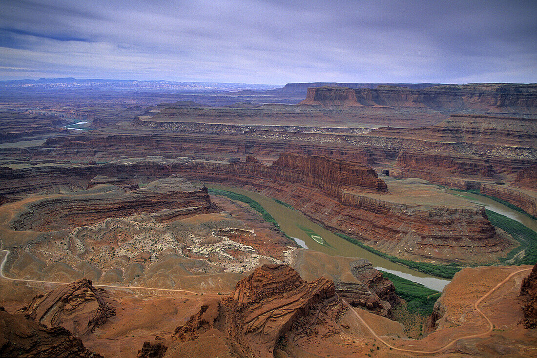Gooseneck of the Colorado River as seen from Dead Horse Point, Dead Horse Point State Park, Utah, USA