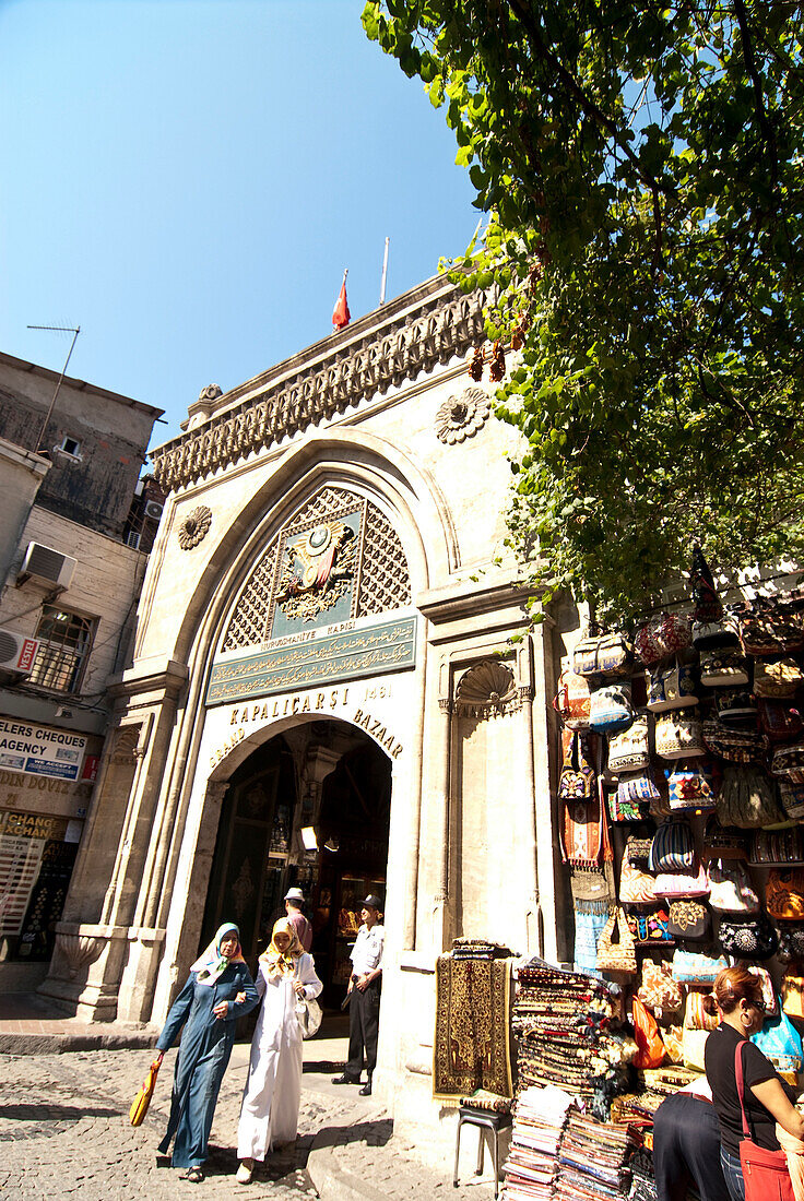 Exterior view of the Grand Bazaar, Kapali Carsi, Istanbul, Turkey, Europe