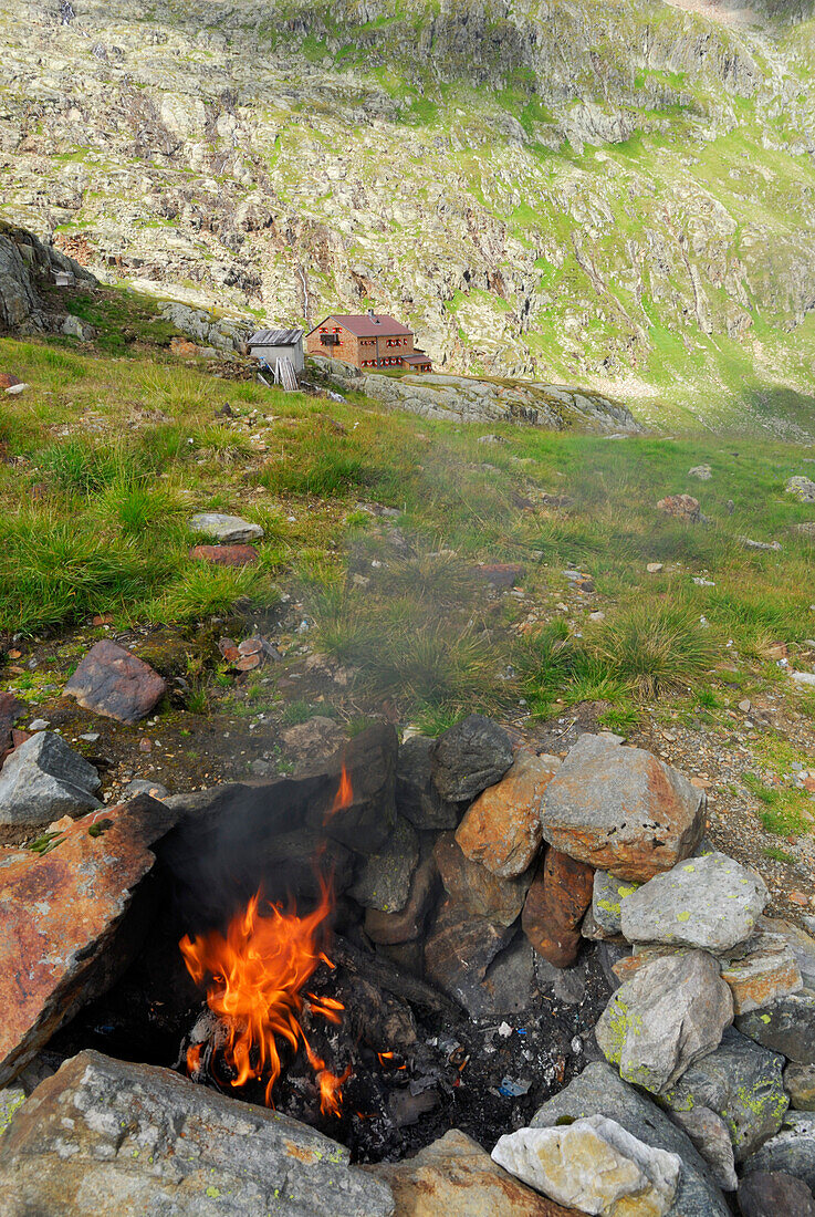 garbage incineration at hut Elbersfelder Huette, Schobergruppe range, Hohe Tauern range, National Park Hohe Tauern, Carinthia, Austria