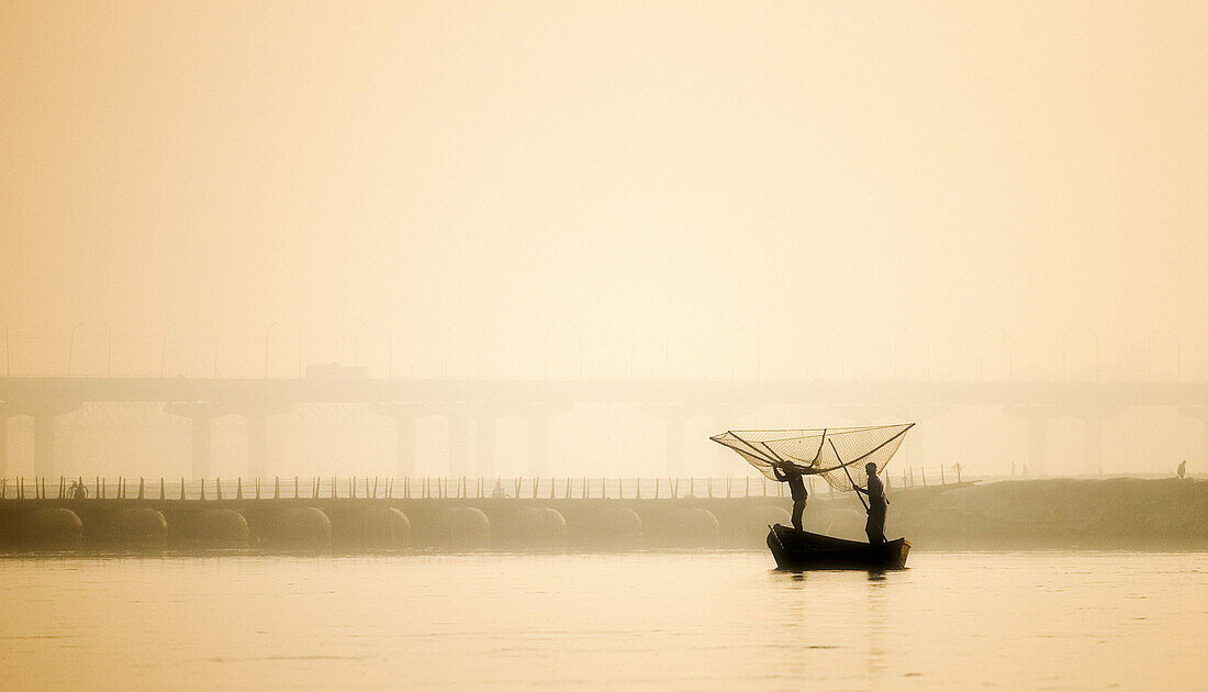 Fishermen, Allahabad. Uttar Pradesh, India