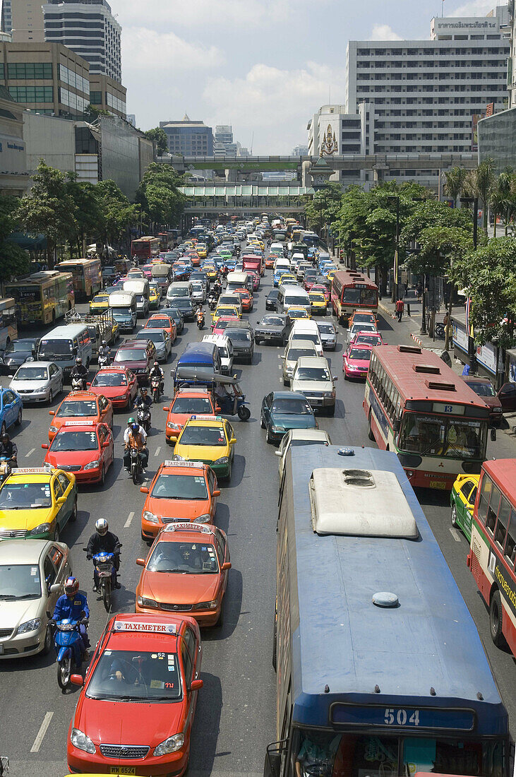 Late Morning Traffic on Th Rachadamri, Bangkok. Thailand