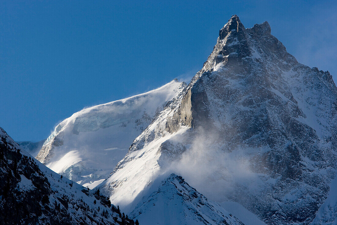 Der Berg Le Grand Besso bei Zinal im Winter, Wallis, Valais, Schweiz, Alpen