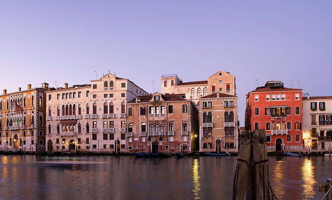 Palazzi at the Canal Grande, Venice, Italy, Europe