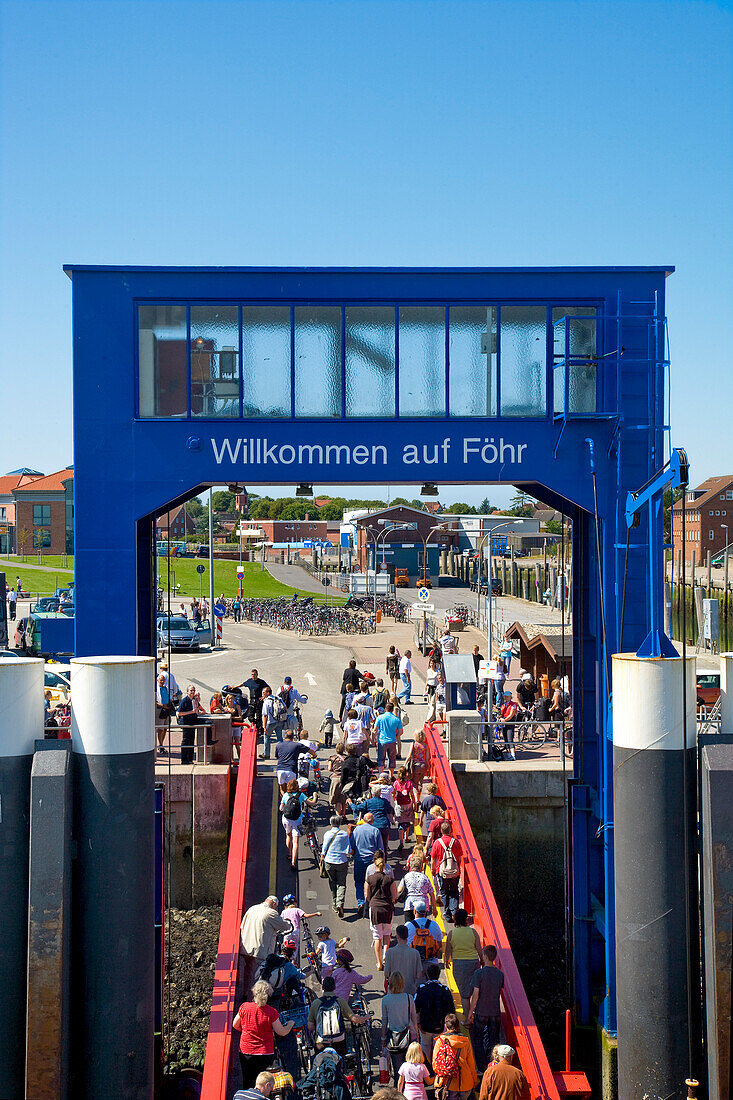 Ferry, Harbour, Wyk, Föhr Island, North Frisian Islands, Schleswig-Holstein, Germany