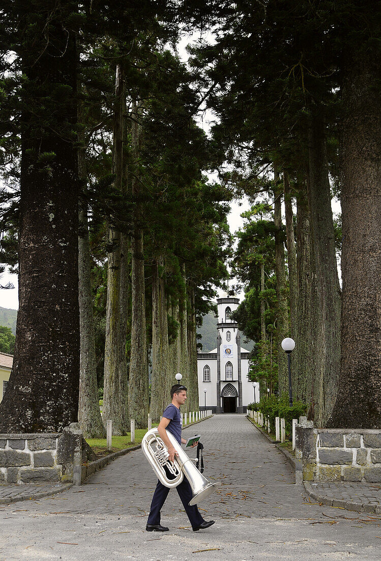 Sete Cidades in der Caldeira im Westteil der Insel Sao Miguel, Azoren, Portugal