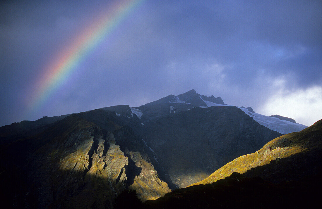 A rainbow at upper Dart Valley, Mount Aspiring National Park, South Island, New Zealand, Oceania