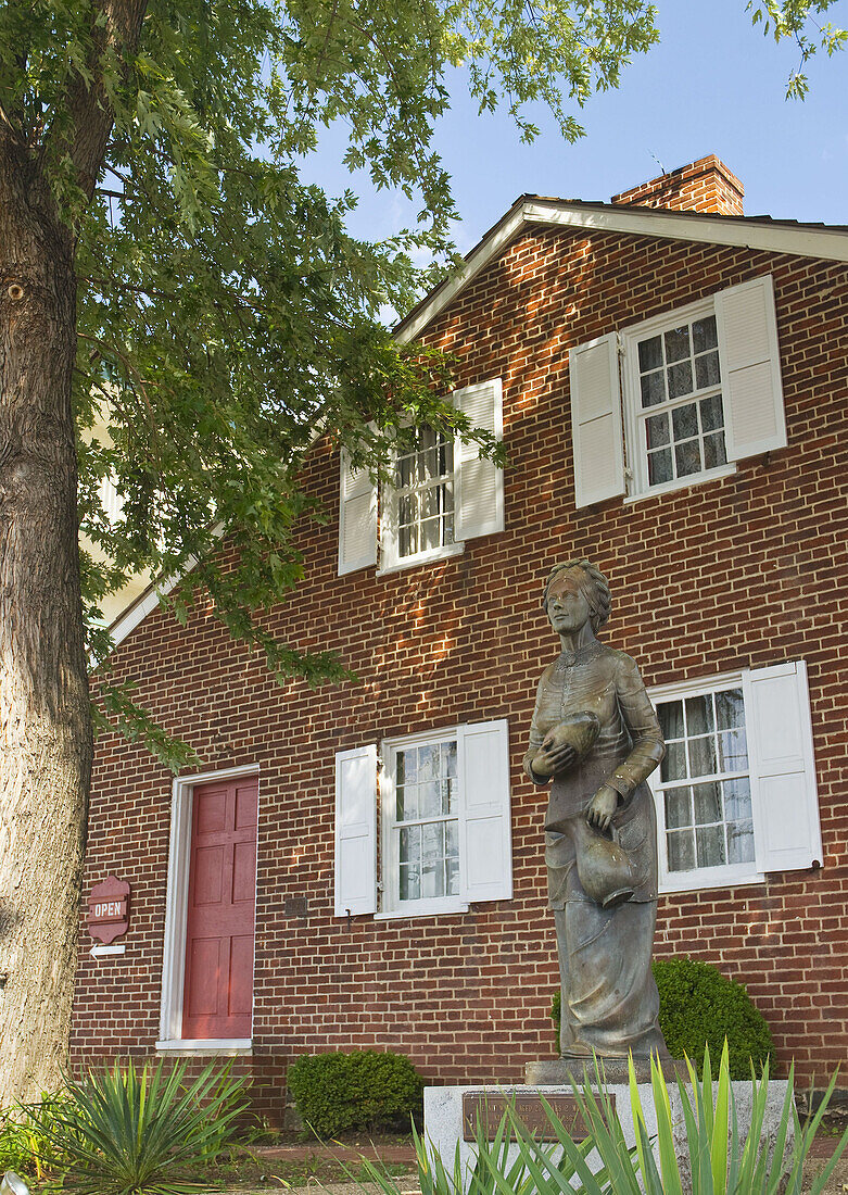 USA Pennsylvania Gettysburg. East Cemetery Hill. Jennie Wade's House and Memorial.