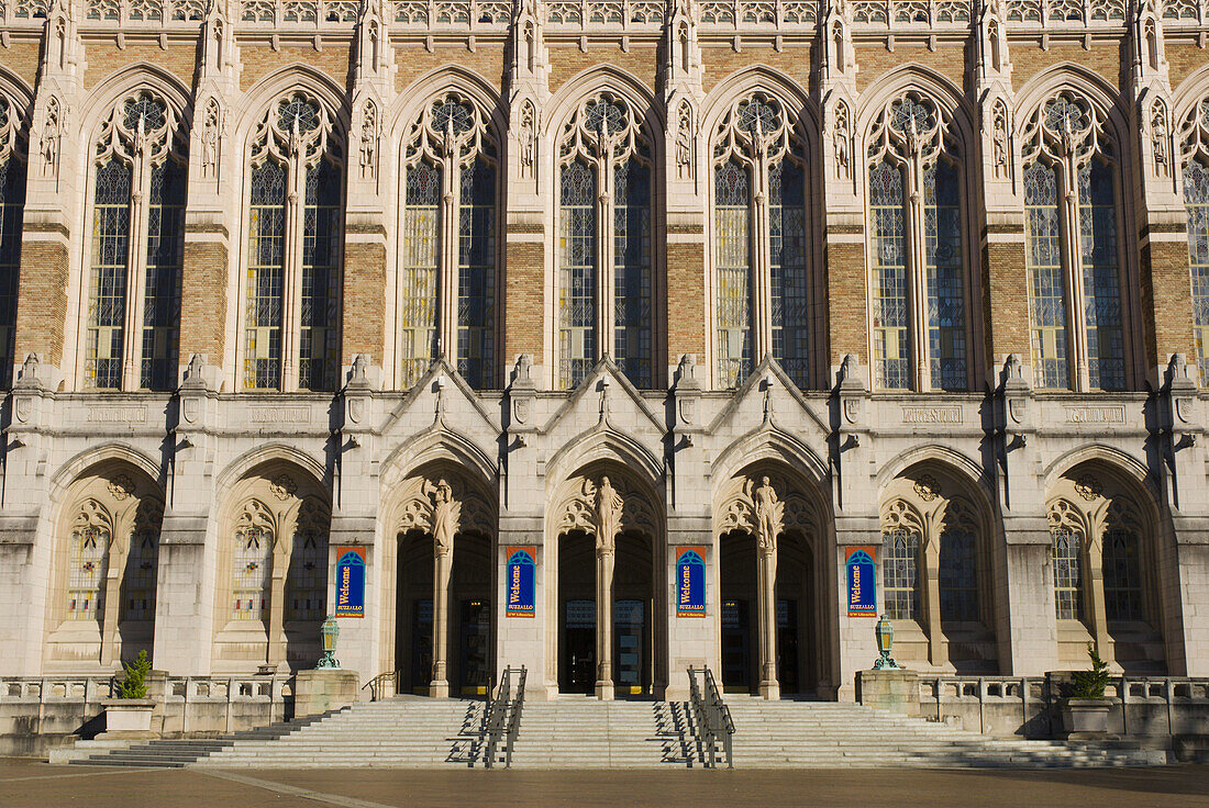 Suzzallo Library, University of Washington, Seattle, Washington, USA