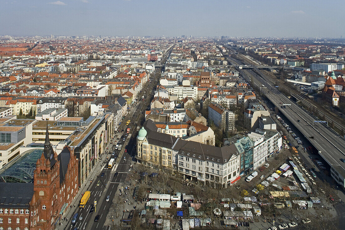 Stadtansicht mit Stadtautobahn, Steglitz, Berlin, Deutschland