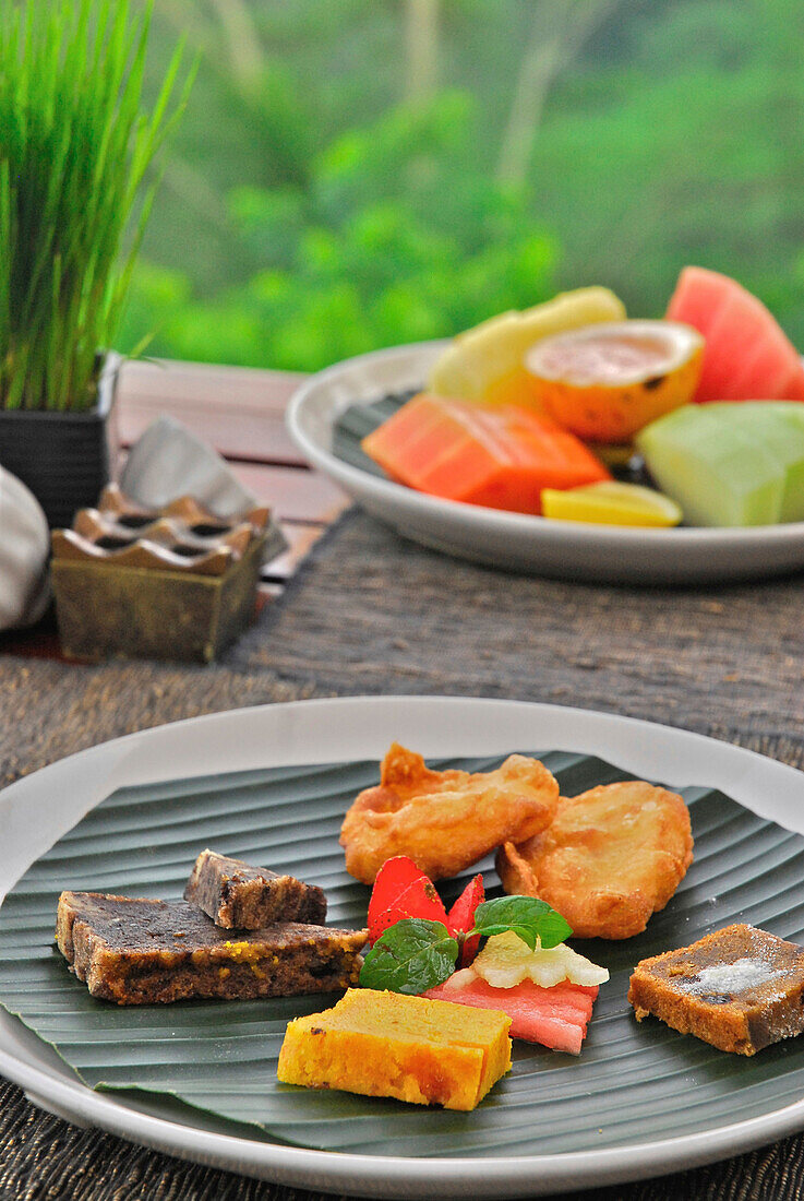 A table is laid out for breakfast in nature, Kupu Kupu Barong Resort, Ubud, Indonesia, Asia