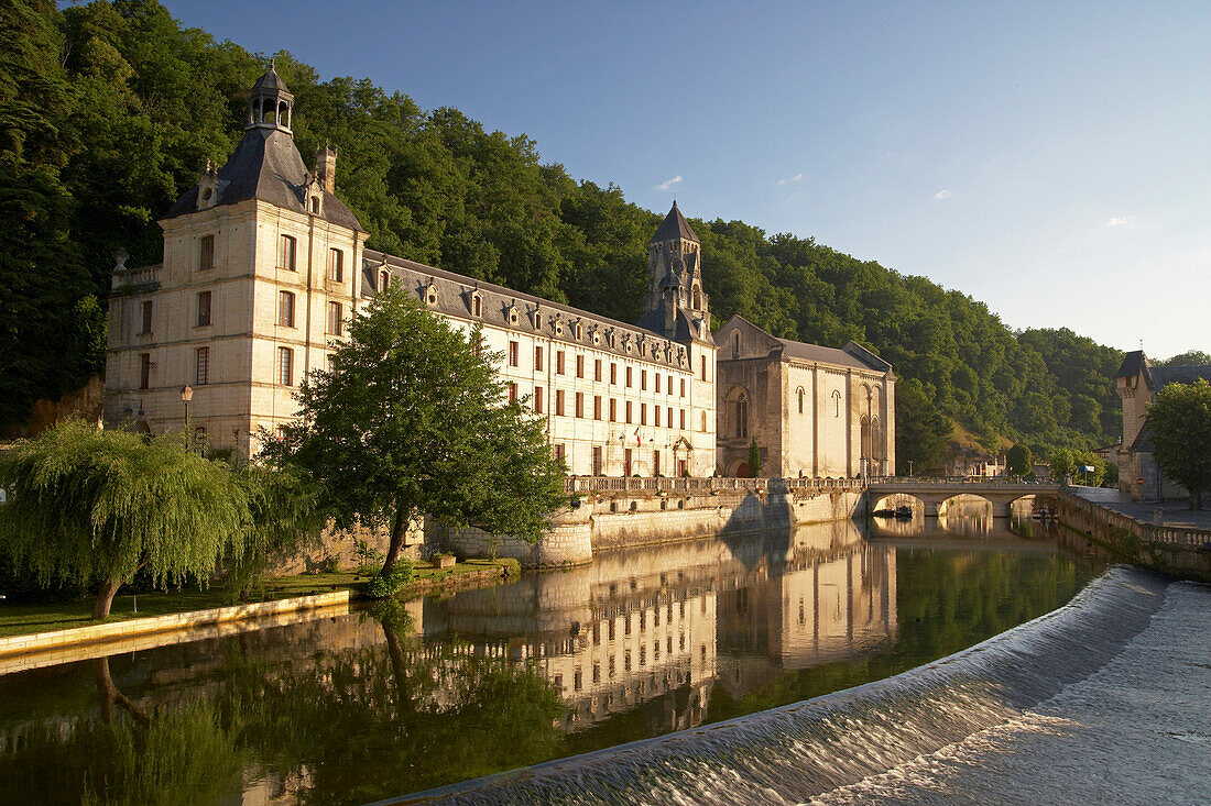 Jardin des Moines und Abbaye de Brantome, Jakobsweg, Chemins de Saint-Jacques, Via Lemovicensis, Brantome, Dept. Dordogne, Région Aquitaine, Frankreich, Europa