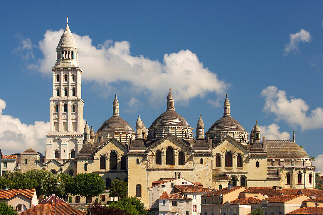 Périgueux cathedral, Saint Front Cathedral, The Way of St. James, Roads to Santiago, Chemins de Saint-Jacques, Via Lemovicensis, Périgueux, Dept. Dordogne, Région Aquitaine, France, Europe