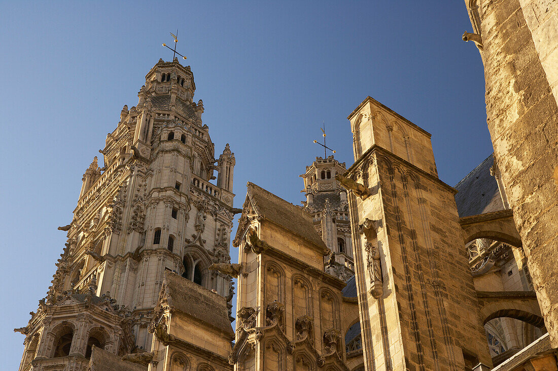 Tours Cathedral, Saint Gatiens cathedral, The Way of St. James, Chemins de Saint Jacques, Via Turonensis, Tours, Dept. Indre-et-Loire, Région Centre, France, Europe