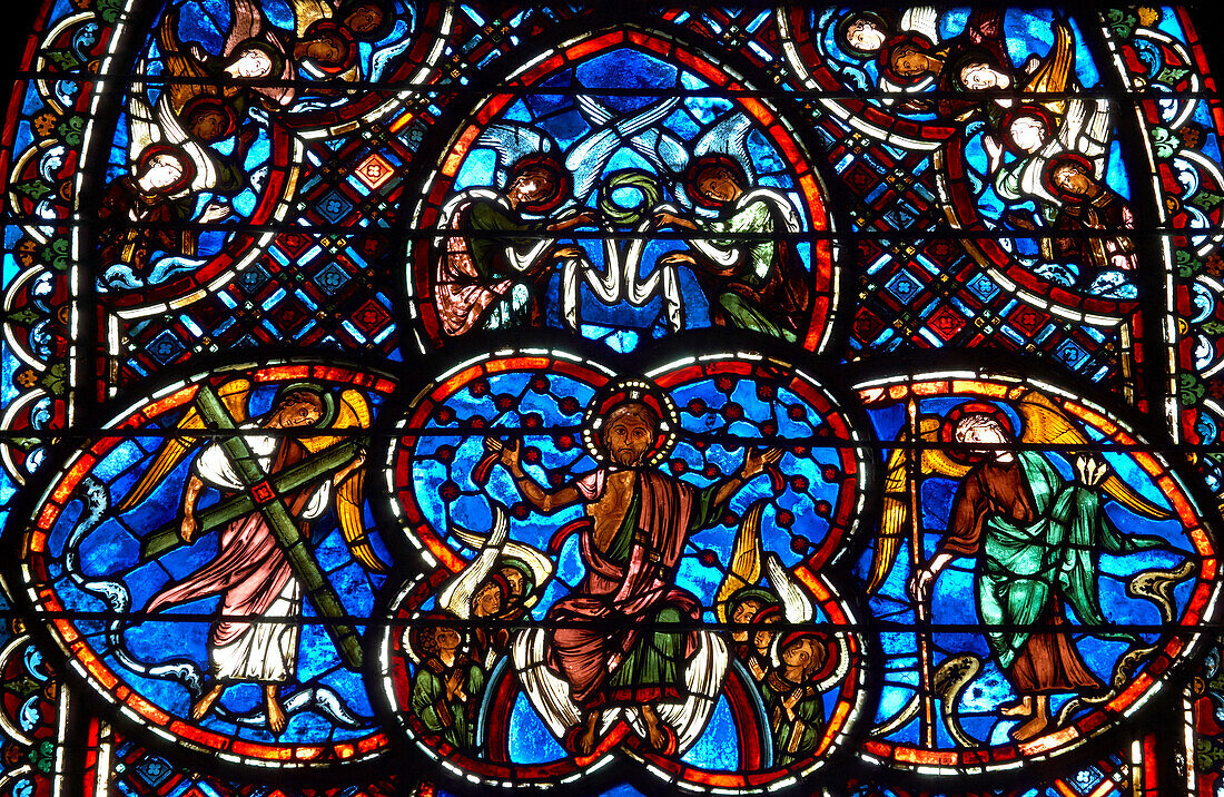Buntglasfenster, Kathedrale Saint-Etienne in Bourges, Jakobsweg, Chemins de Saint Jacques, Via Lemovicensis, Bourges, Dept. Cher, Région Centre, Frankreich, Europa