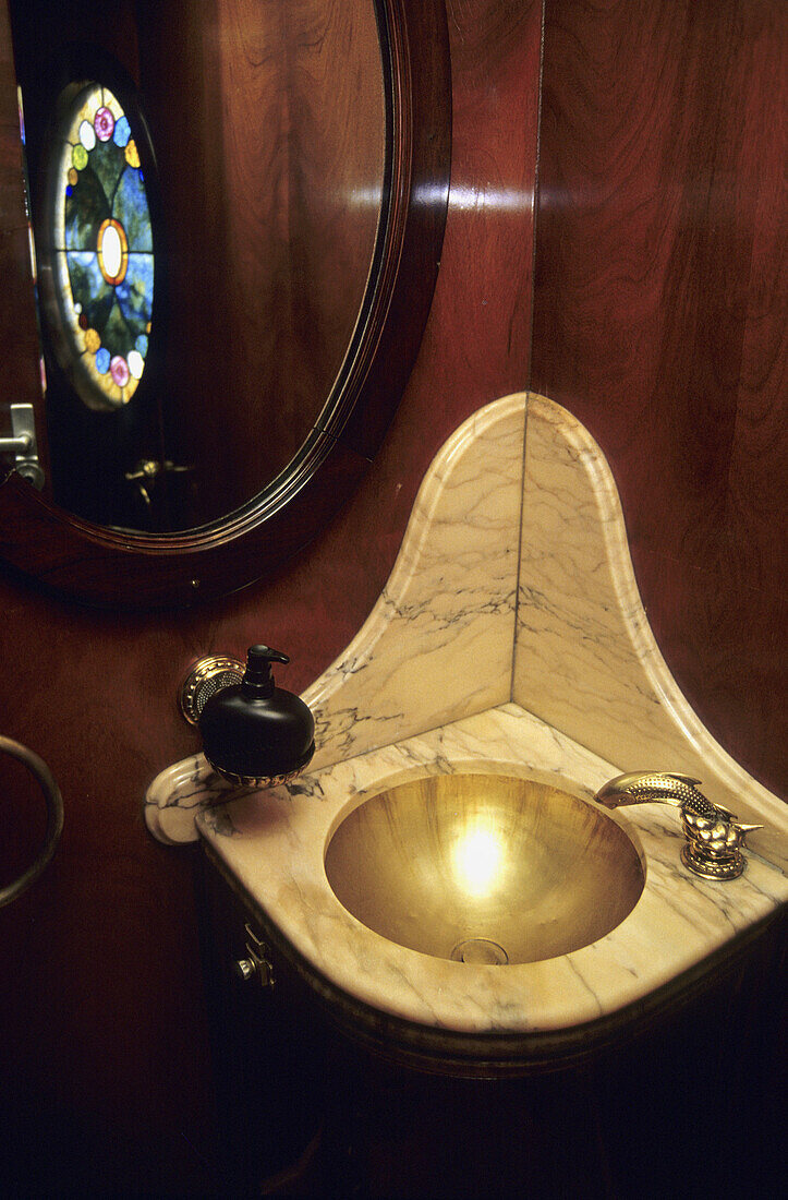 Toilett in Al Andalus Express Train. Andalusia, Spain.