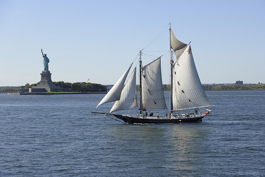 Statue of Liberty, Liberty Island, New York City, New York, USA