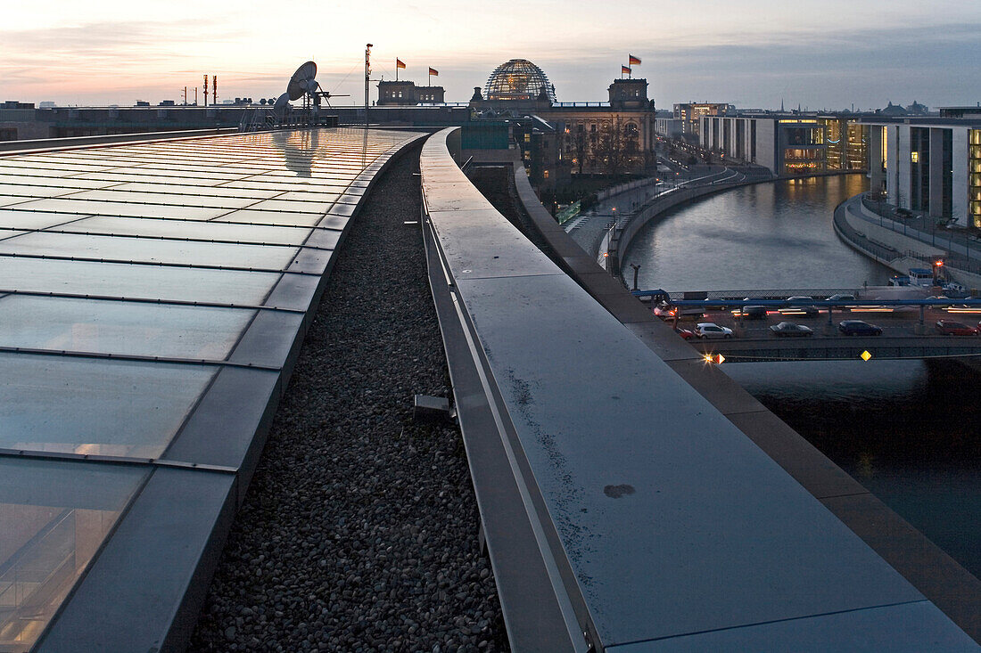 roof of ARD Broadcasting Studio, their Berlin studios, architects Ortner and Ortner, Berlin, Germany